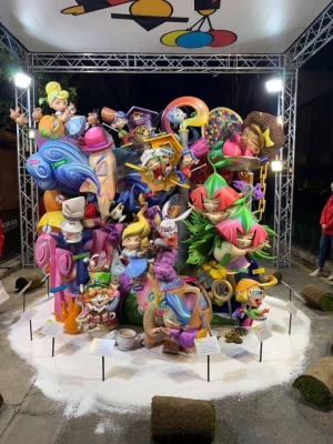 Artistas eldenses en fallas de Valencia