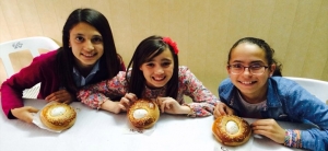 Taller de &quot;Monas de Pascua&quot; Falla Zona Centro