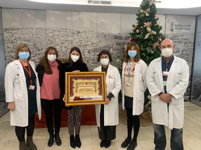 Entrega galardón al Hospital de Elda