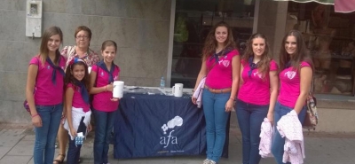 Cuestación a favor de la Asociación de familiares de enfermos de Alzheimer