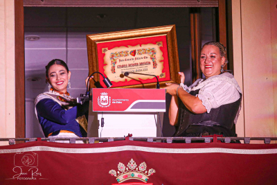 Emotivo pregón de Camen Beamud Huertas, inaugura las Fallas de Elda 2024.