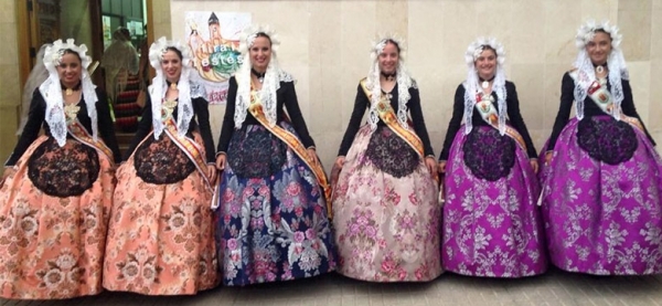 Ofrenda de Flores a la Virgen del Remedio de Pinoso 2015