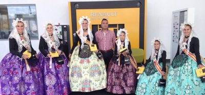 Recogida Vehículos Oficiales Casa Renault de Elda - Jueves de Plantá Fallas de Elda 2014