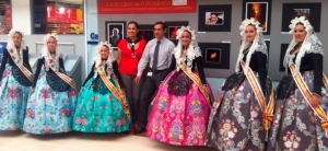 PRIMER DÍA DE FALLAS: VISITA AL CENTRO DE DÍA Y RECOGIDA COCHES OFICIALES